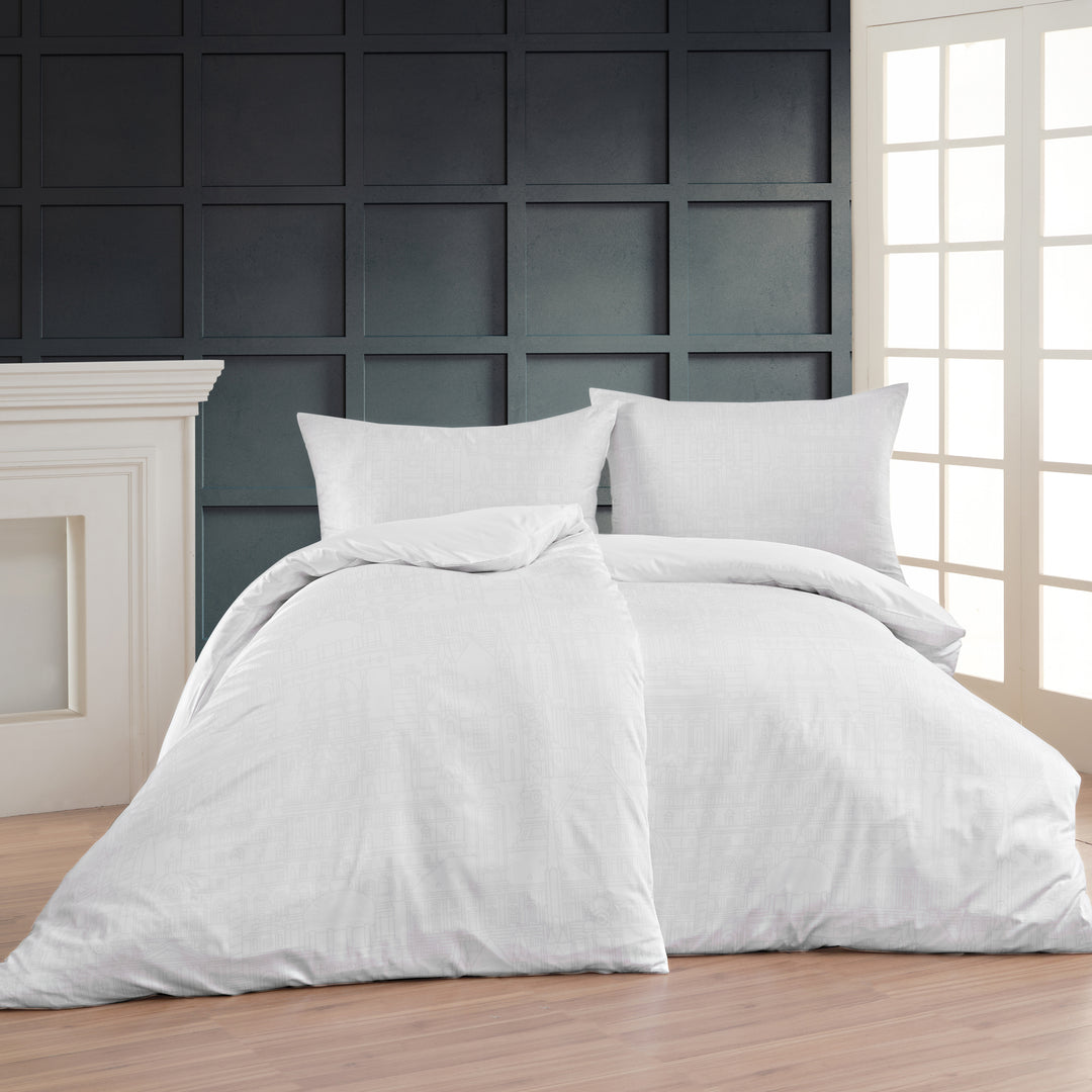 SAGENHAFT SATIN BETTWÄSCHE SKYLINE WEISS